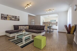 TV - Villa Lorena Banjole (Istria - Medulin) (Banjole)