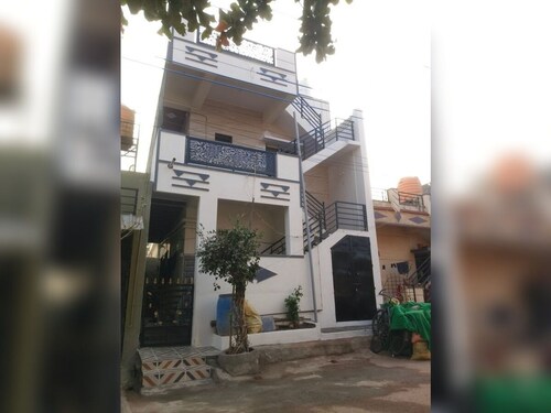 HK Hampi Home Stay 