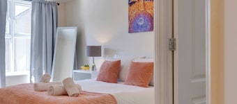 Modern Cambridge Home Business & Holiday Stays