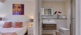 Modern Cambridge Home Business & Holiday Stays