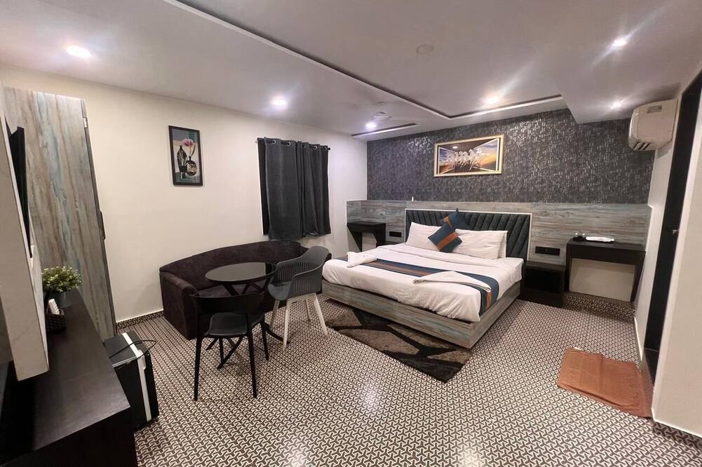Hotel New Diamond By Glitz Hotels