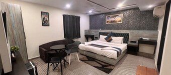 Hotel New Diamond By Glitz Hotels 