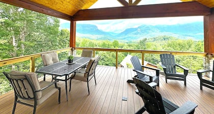 Renovated Lodge 180°mountain views,sleeps 8