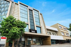 House | Exterior - Super Townhouse Jhalawar Road Gumanpura (Kota)