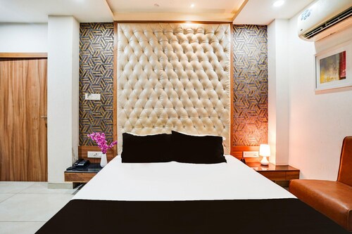 Super Townhouse Jhalawar Road Gumanpura