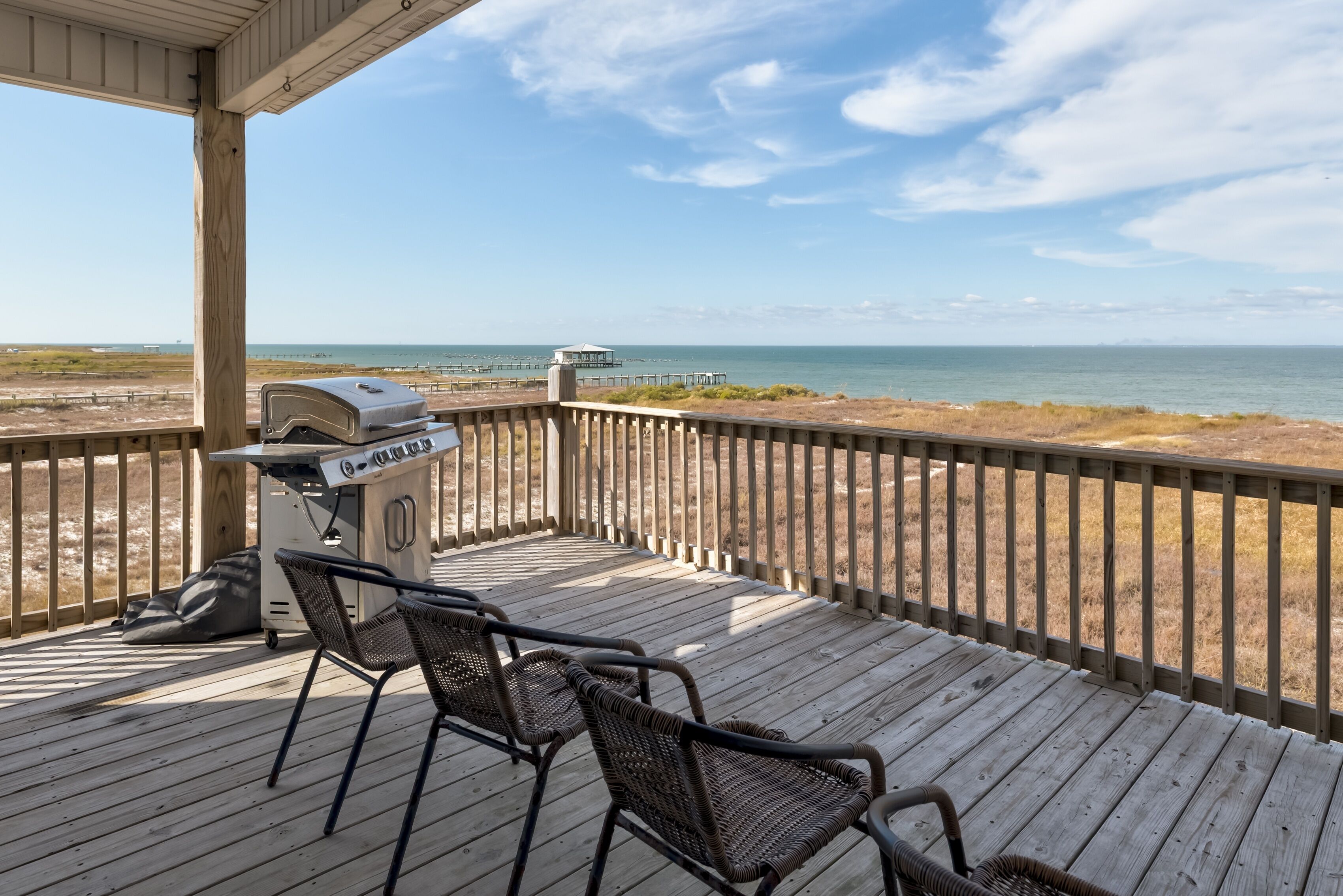 House, 5 Bedrooms | Property grounds