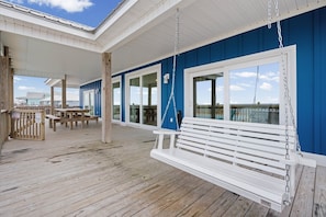 House, 5 Bedrooms | Outdoor dining - Seas The Day - 2830 Bienville Blvd 5 Bedroom Home (Dauphin Island)