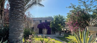 Gîte for 8 people - Swimming pool and garden - cyclotourism, family groups