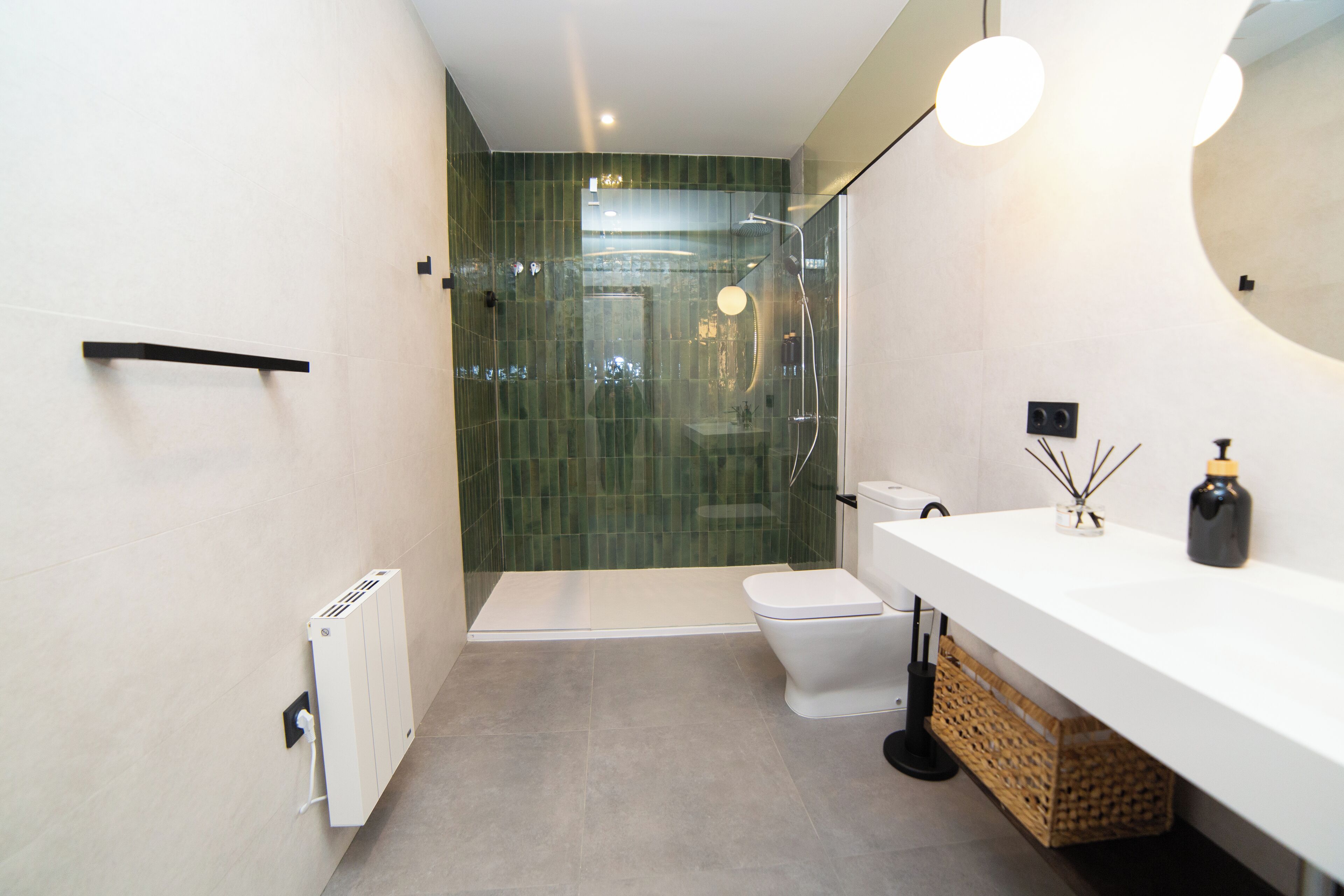 The 153 Hotel Loft 2 | Bathroom | Shower, hair dryer, towels, soap