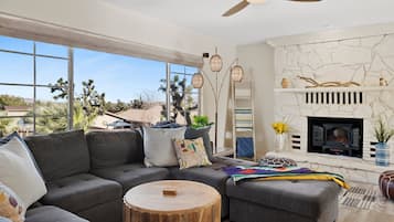 Hus - 4 soveværelser | Opholdsområde | Smart-tv