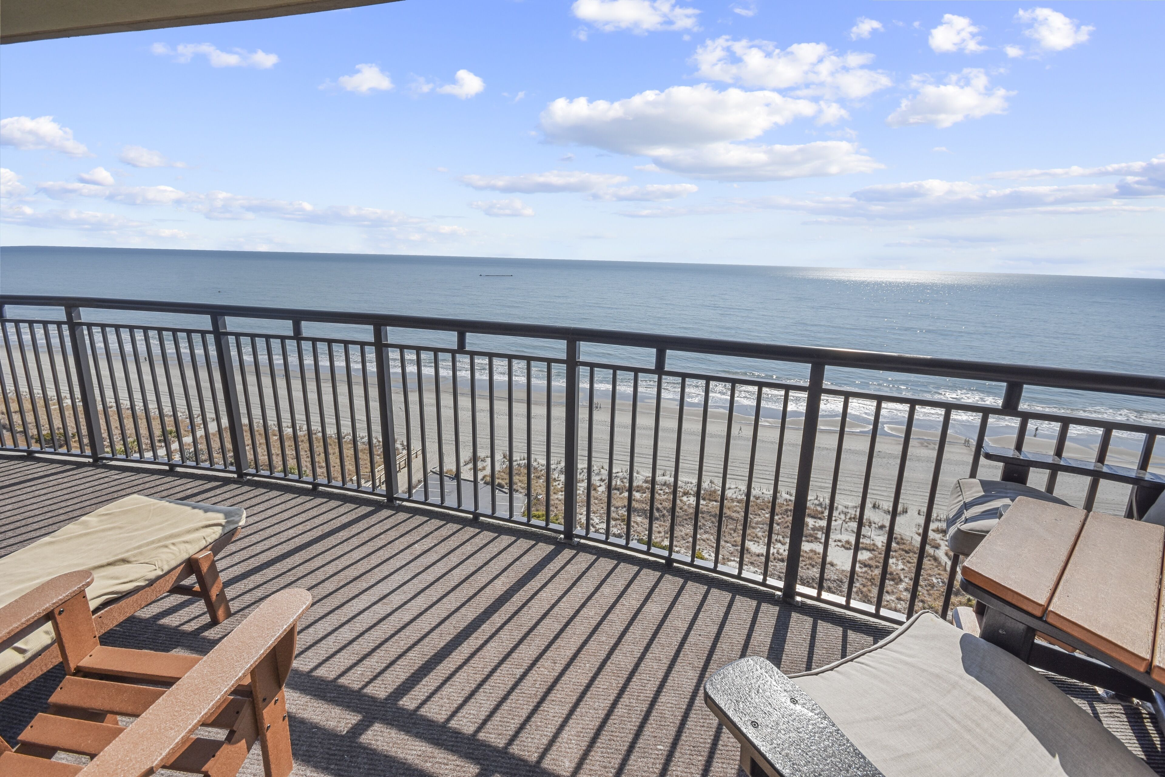 Condo, 4 Bedrooms | Property grounds