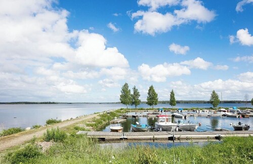 Beautiful Cottage near Lake Åsnen
