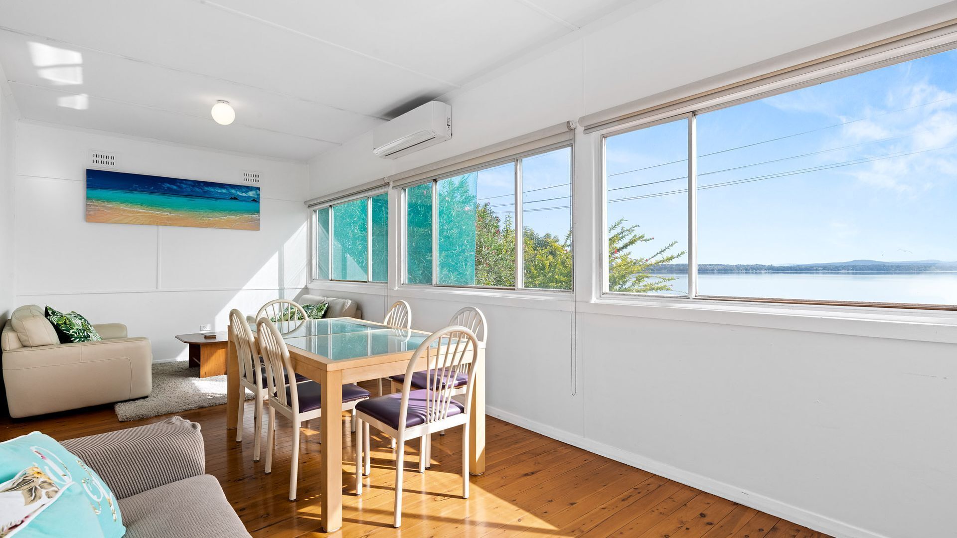 Lakeside Cottage Escape - Peaceful Stay With Scenic Lake Views - Toukley