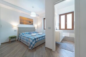 2 bedrooms, free WiFi - The Window on the Port of Alghero (Alghero)