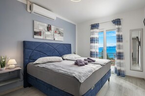 Familienapartment, Mehrere Schlafzimmer, 2 Bäder, Bergseite (Comfortable Seaview Apartment Pacco)