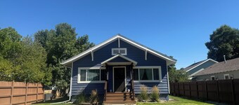 Charming 3-bedroom house in serene Lander with all the amenities of home