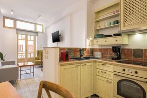 Apartment, 1 Bedroom, City View | Private kitchen | Full-sized fridge, oven, stovetop, espresso maker - Crescendo Splantzia (Chania)