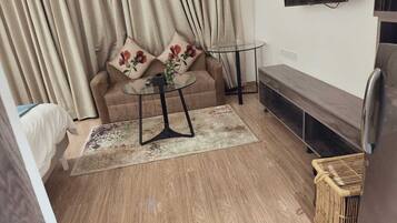 Luxury Apartment, City View | Interior