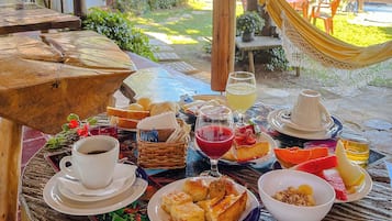 Tägliches inbegriffenes Frühstücksbuffet