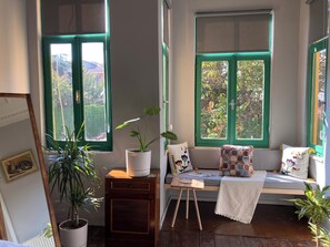 Family Condo, 3 Bedrooms, Kitchen, City View | Blackout drapes, iron/ironing board, free WiFi - Balat Boutique Hotel Historic House (İstanbul)