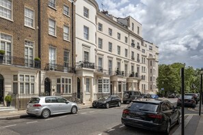 House - Hyde Park 2 Bed Apt (London)