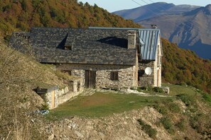 Exterior - Converted mountain barn with exceptional view (Grust)