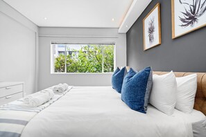 Apartment (2 Bedrooms) | Interior - Vernor Court 4 (Cape Town)