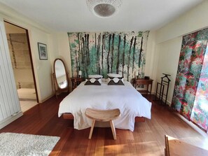 4 makuuhuonetta, silitysrauta/-lauta, Wi-Fi, vuodevaatteet