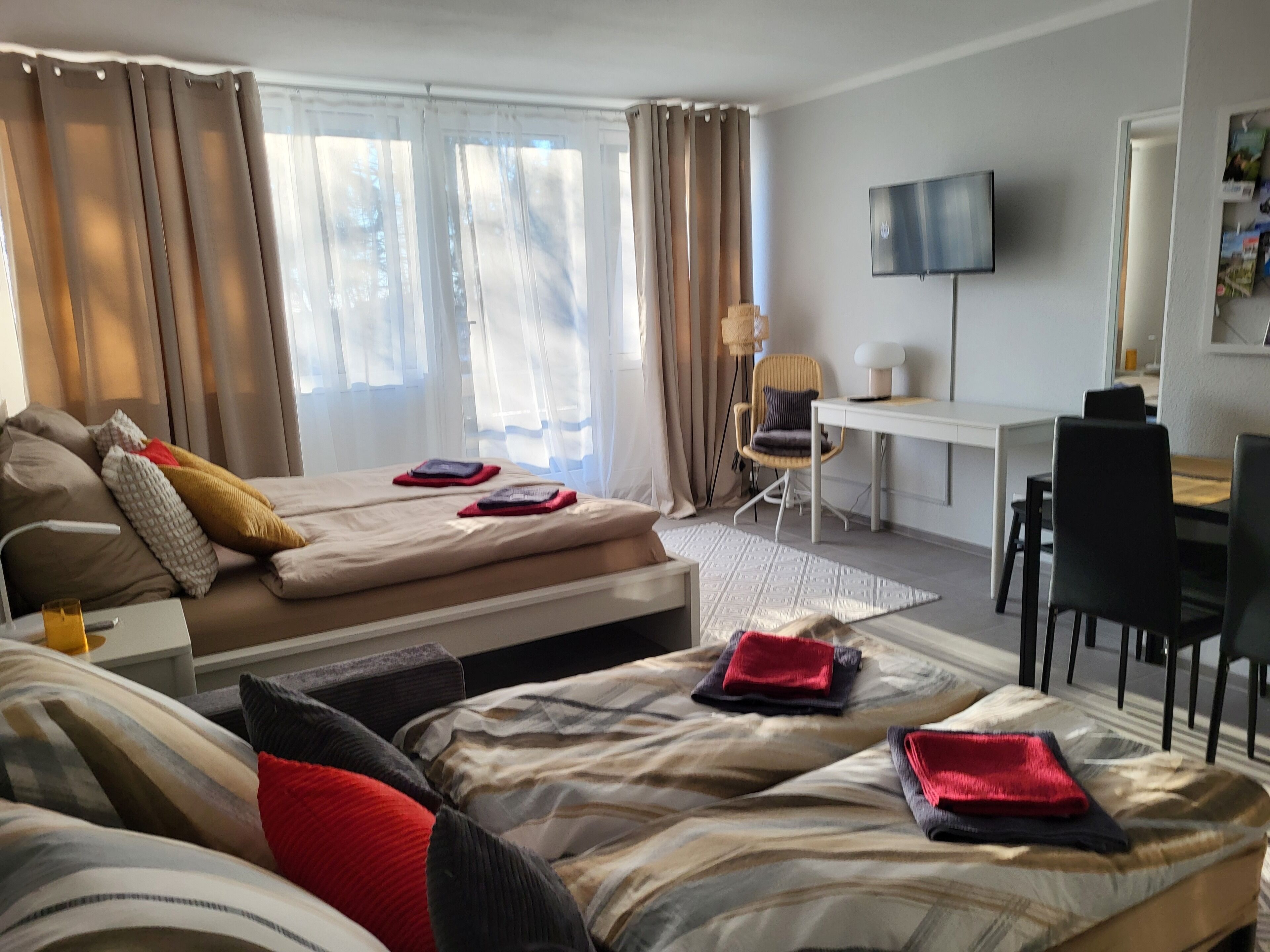1 bedroom, in-room safe, desk, iron/ironing board