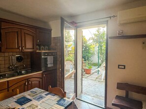 Apartment | Private kitchen - L'ulivo (Portoscuso)