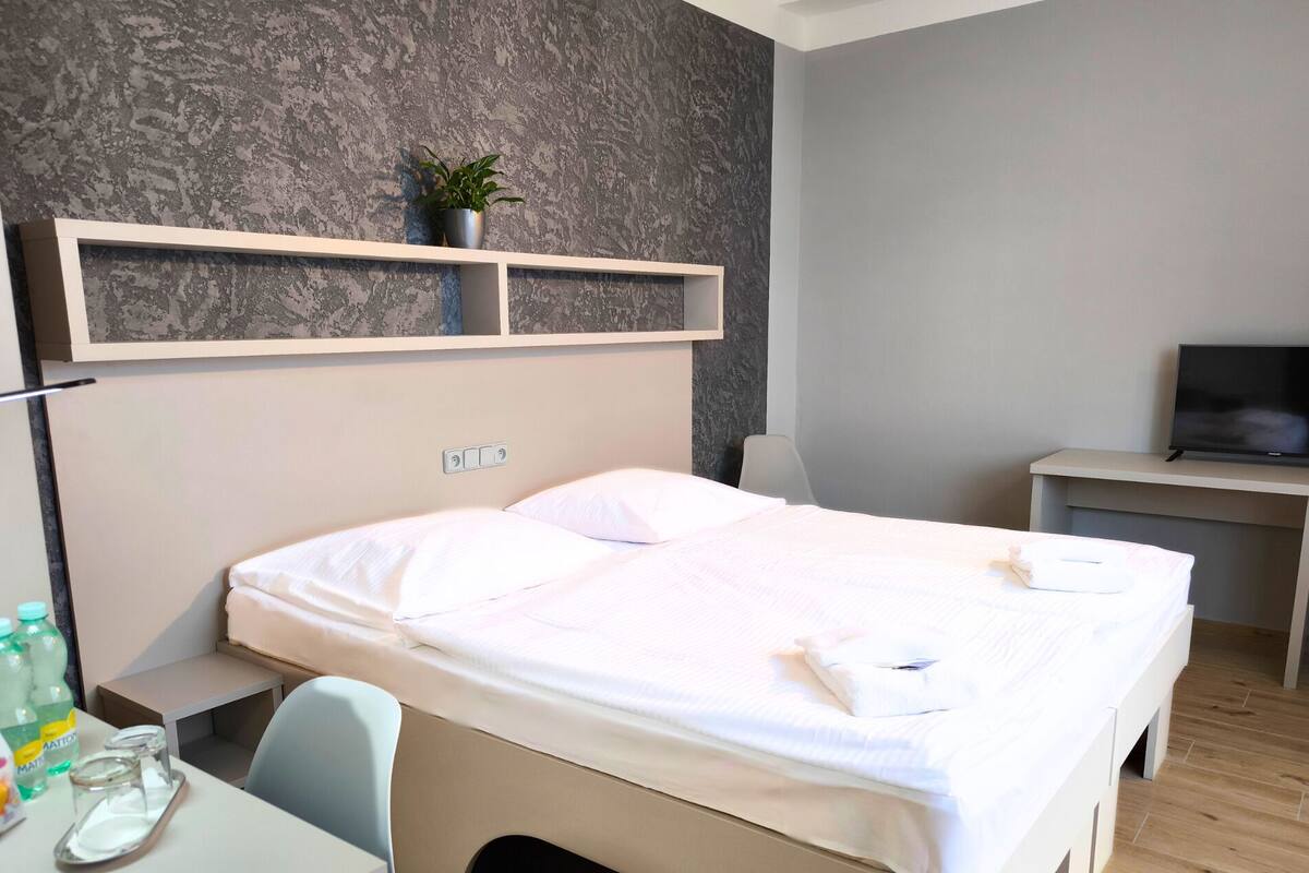 Comfort Triple Room, City View | Free WiFi