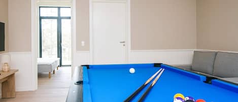 Spielezimmer