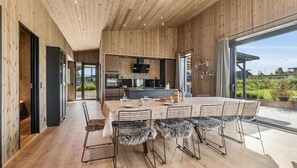 Fridge, microwave, oven, stovetop - VillaVilla 925 - Øster Hurup, Limfjorden (Hadsund)