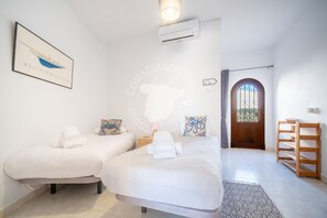 4 bedrooms, iron/ironing board, free WiFi, bed sheets - CostaBlancaDreams - Villa Vista in Calpe (Calpe)