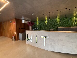 Lobby - Hit Cabo Branco - Miramar Hospedagens  (João Pessoa)