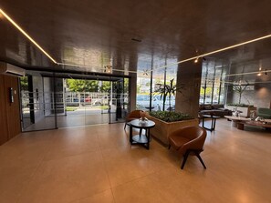 Interior - Hit Cabo Branco - Miramar Hospedagens  (João Pessoa)