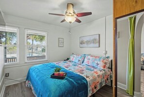 1 bedroom, free WiFi - SEA VILLAS #34 - 1 Block From Beach (North Myrtle Beach)