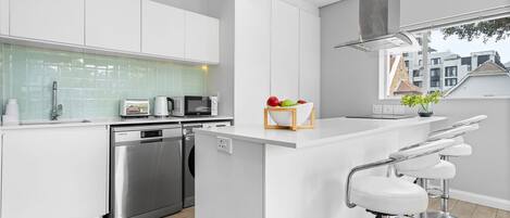 Fridge, microwave, oven, dishwasher