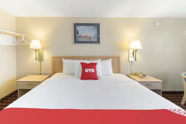 Bedroom. Interior and views may vary based on location and availability