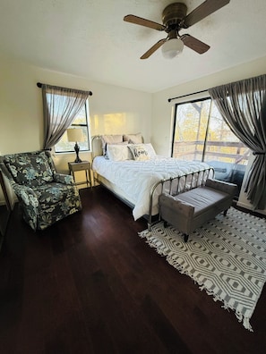 2 habitaciones, tabla de planchar con plancha y wifi gratis 