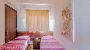 Căn hộ, 2 phòng ngủ, hiên, quang cảnh thành phố | 2 phòng ngủ, bàn, bàn ủi/dụng cụ ủi quần áo 