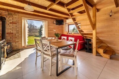 Comfortable holiday home with sauna and jacuzzi