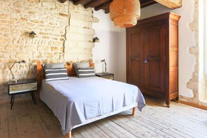 3 bedrooms - Maison de village provençal 6 personnes (Vallabrègues)