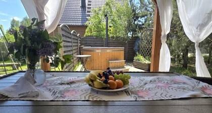 Comfortable holiday home with jacuzzi and sauna