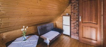 Holiday home with private pond, jacuzzi and sauna