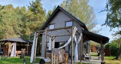 Large holiday home, jacuzzi, sauna, salt cave