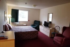 Bügeleisen/Bügelbrett, kostenloses WLAN, Bettwäsche