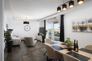 Dining - Luxury Penthouse Pula (Pula)