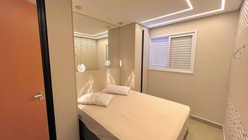 Classic Apartment, 2 Bedrooms, Air conditioning | Free WiFi