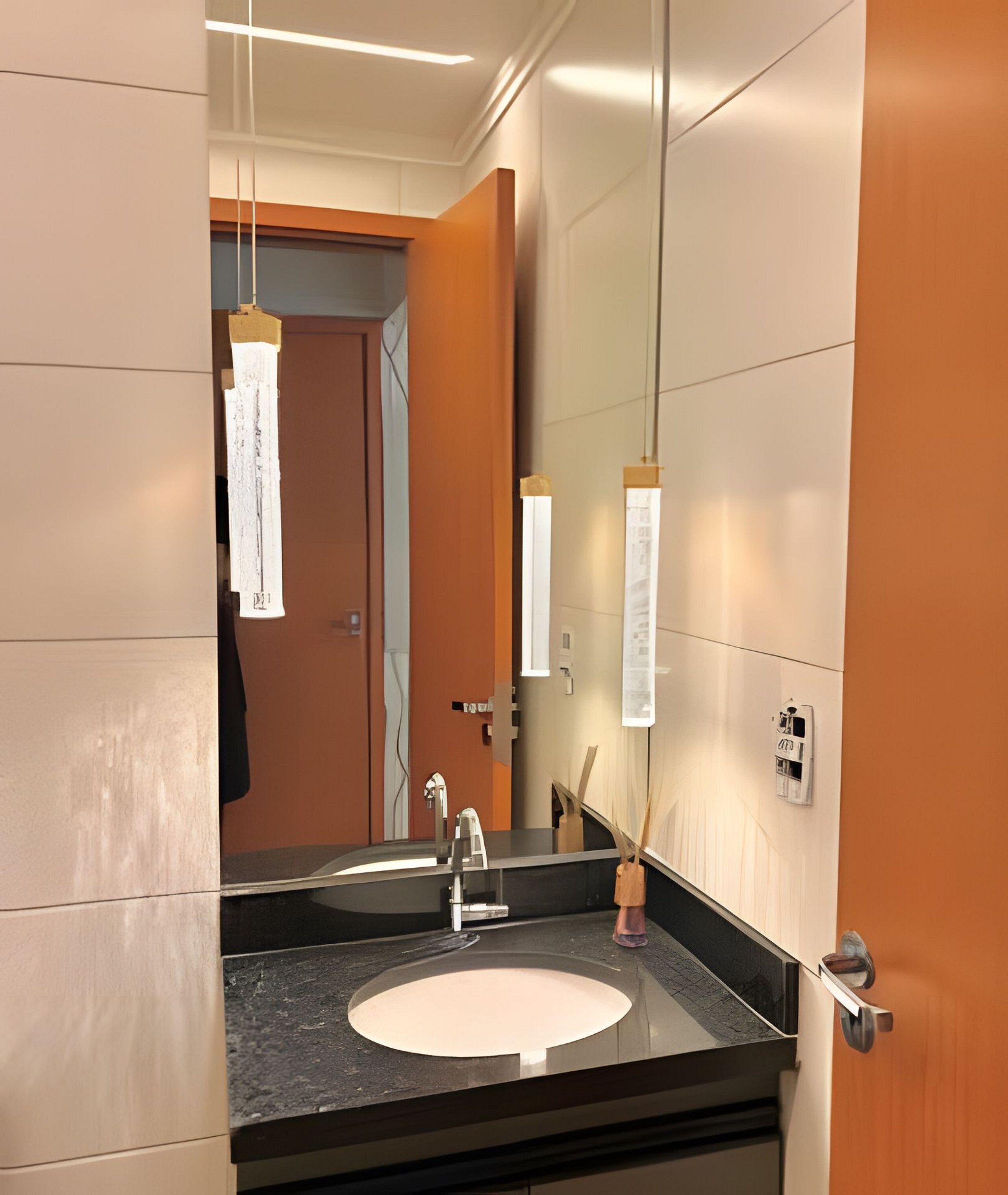 Basic Apartment | Bathroom